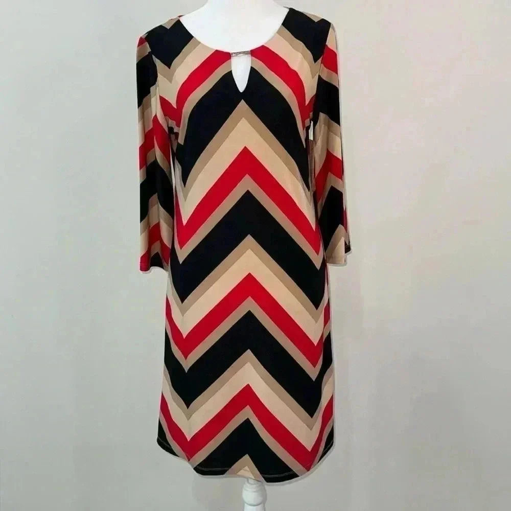 Tacera Chevron Print 3/4 Sleeve Dress
